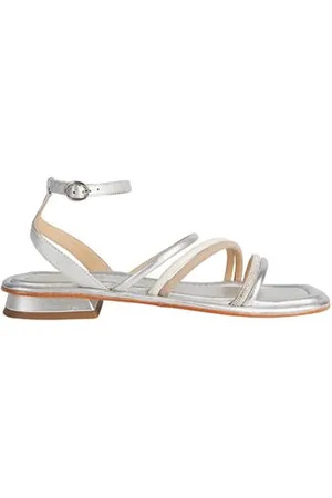 Emanuélle vee FOOTWEAR - Sandals - on YOOX.com