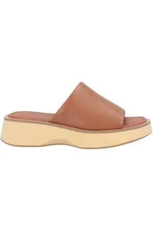 Emanuélle vee FOOTWEAR - Sandals - on YOOX.com