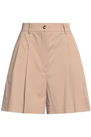 Escada BOTTOMWEAR - Shorts & Bermuda Shorts - on YOOX.com