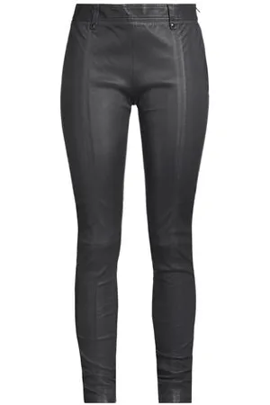 Tom Ford BOTTOMWEAR - Trousers - on YOOX.com