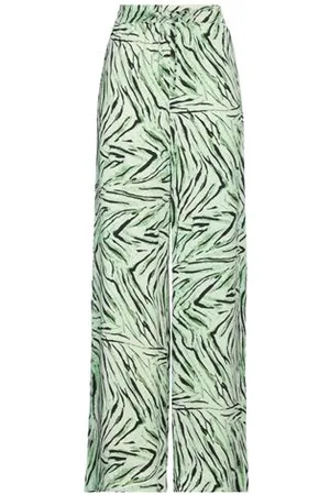 Essentiel Antwerp BOTTOMWEAR - Trousers - on YOOX.com