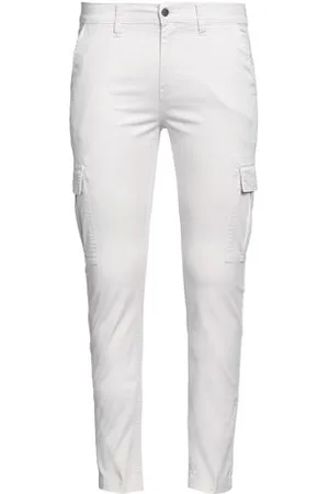 Guess BOTTOMWEAR - Trousers - on YOOX.com