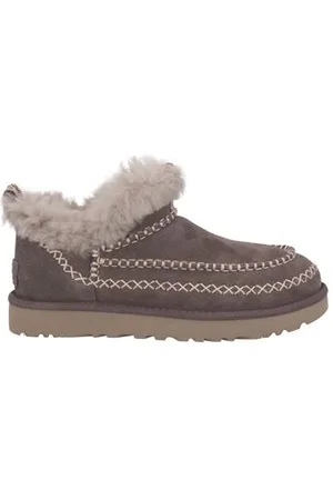 UGG FOOTWEAR - Ankle boots - on YOOX.com