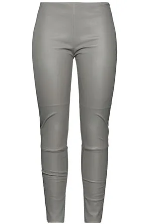 Kiton BOTTOMWEAR - Trousers - on YOOX.com