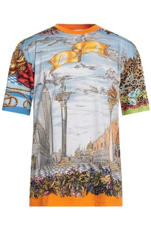Moschino TOPWEAR - T-shirts - on YOOX.com