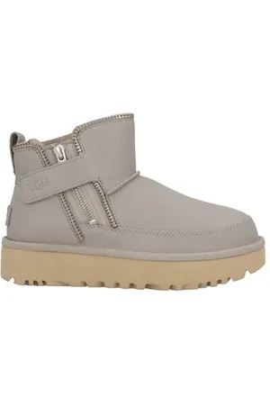 UGG FOOTWEAR - Ankle boots - on YOOX.com