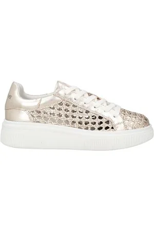 Emanuélle vee FOOTWEAR - Trainers - on YOOX.com