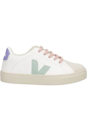 Veja FOOTWEAR - Trainers - on YOOX.com