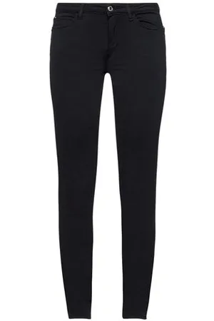 Guess BOTTOMWEAR - Trousers - on YOOX.com