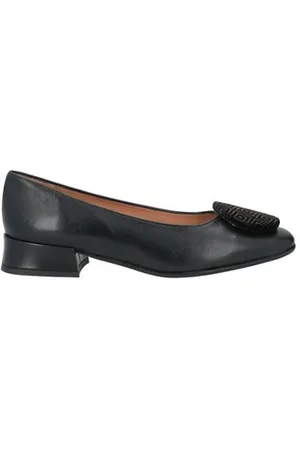 Status FOOTWEAR - Pumps - on YOOX.com