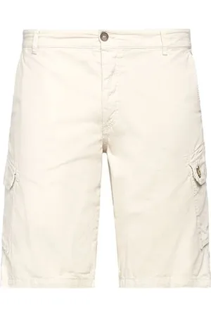 Lyle & Scott BOTTOMWEAR - Shorts & Bermuda Shorts - on YOOX.com