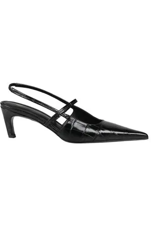 Totême FOOTWEAR - Pumps - on YOOX.com