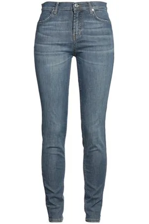 Guess BOTTOMWEAR - Jeans - on YOOX.com