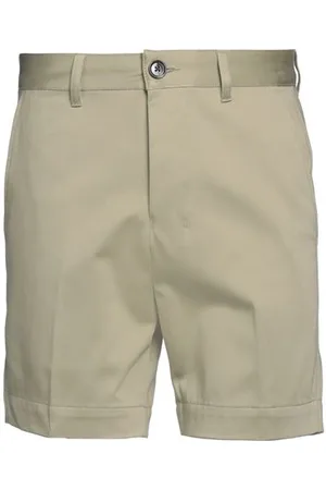 Ami BOTTOMWEAR - Shorts & Bermuda Shorts - on YOOX.com