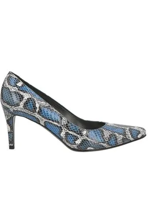 Stuart Weitzman FOOTWEAR - Pumps - on YOOX.com