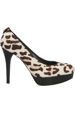 Stuart Weitzman FOOTWEAR - Pumps - on YOOX.com
