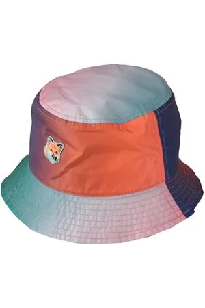 Maison Kitsuné ACCESSORIES - Hats - on YOOX.com