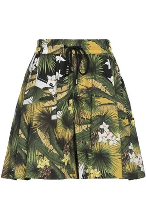 Iceberg BOTTOMWEAR - Shorts & Bermuda Shorts - on YOOX.com