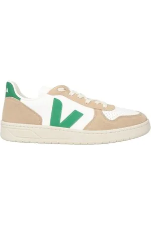 Veja FOOTWEAR - Trainers - on YOOX.com