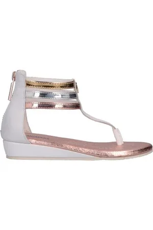 Michael Kors FOOTWEAR - Thong sandals - on YOOX.com