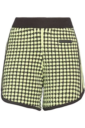 adidas BOTTOMWEAR - Shorts & Bermuda Shorts - on YOOX.com