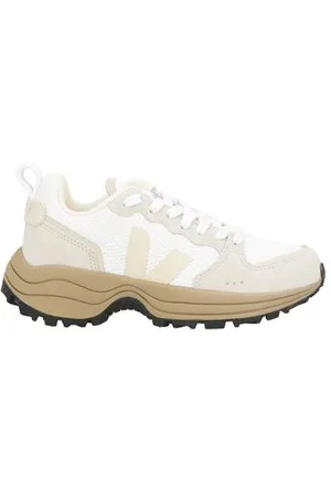 Veja FOOTWEAR - Trainers - on YOOX.com