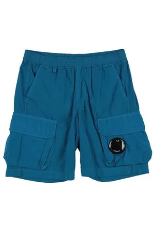 C.P. Company BOTTOMWEAR - Shorts & Bermuda Shorts - on YOOX.com