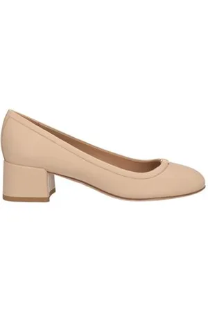 Chloé FOOTWEAR - Pumps - on YOOX.com