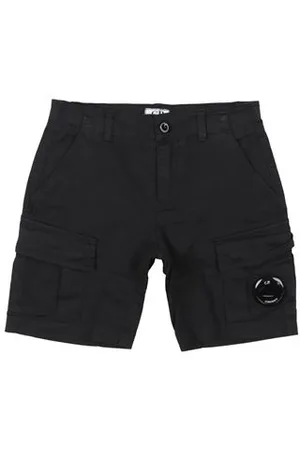 C.P. Company BOTTOMWEAR - Shorts & Bermuda Shorts - on YOOX.com