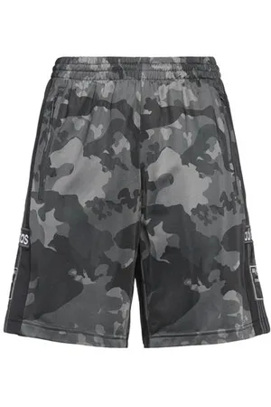 adidas BOTTOMWEAR - Shorts & Bermuda Shorts - on YOOX.com