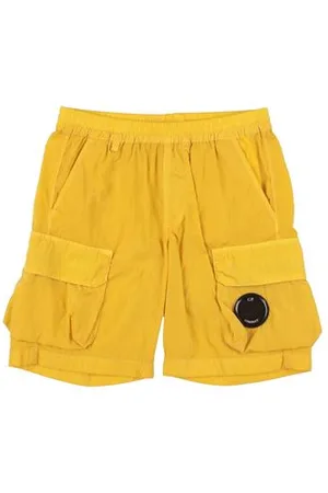 C.P. Company BOTTOMWEAR - Shorts & Bermuda Shorts - on YOOX.com