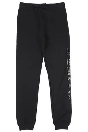 Guess BOTTOMWEAR - Trousers - on YOOX.com