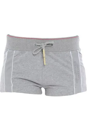 Aeronautica Militare BOTTOMWEAR - Shorts & Bermuda Shorts - on YOOX.com