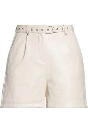 Patrizia Pepe BOTTOMWEAR - Shorts & Bermuda Shorts - on YOOX.com