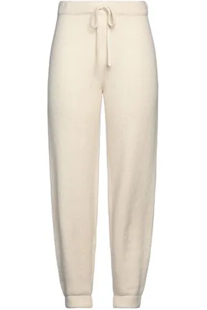 Guest In Residence BOTTOMWEAR - Trousers - on YOOX.com