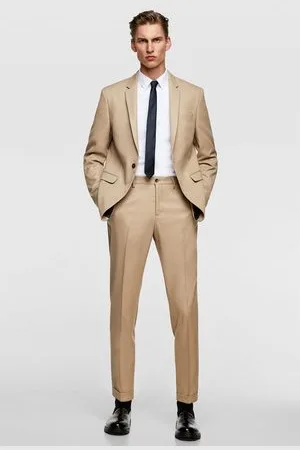 Image 1 of TUXEDO TROUSERS WITH SIDE TRIM DETAIL from Zara | Tailleur  pantalon femme mariage, Tailleur femme zara, Pantalon rouge femme